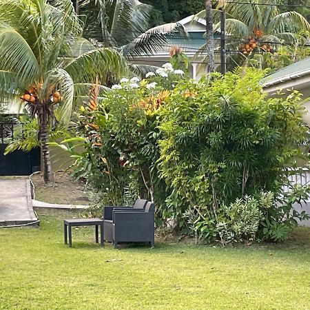 Marl Self Catering Villa Pointe La Rue ภายนอก รูปภาพ